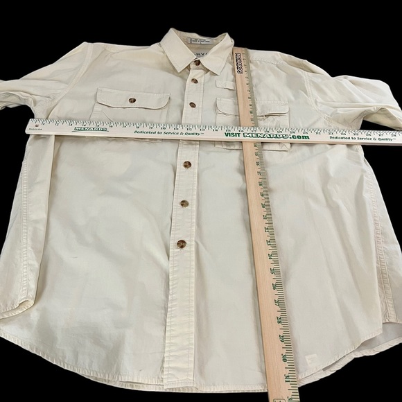 Orvis Long Sleeve Button Up Shirt Men L Cream Solid Pockets Work Cotton (685) - Picture 4 of 7